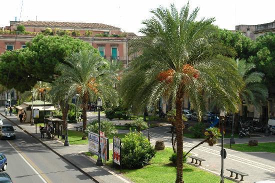 Locami Holiday&Rooms Jolanda Suite Catania Exteriör bild
